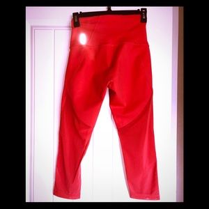 Zella Cropped High Waist Yoga Pants - Bright Peach